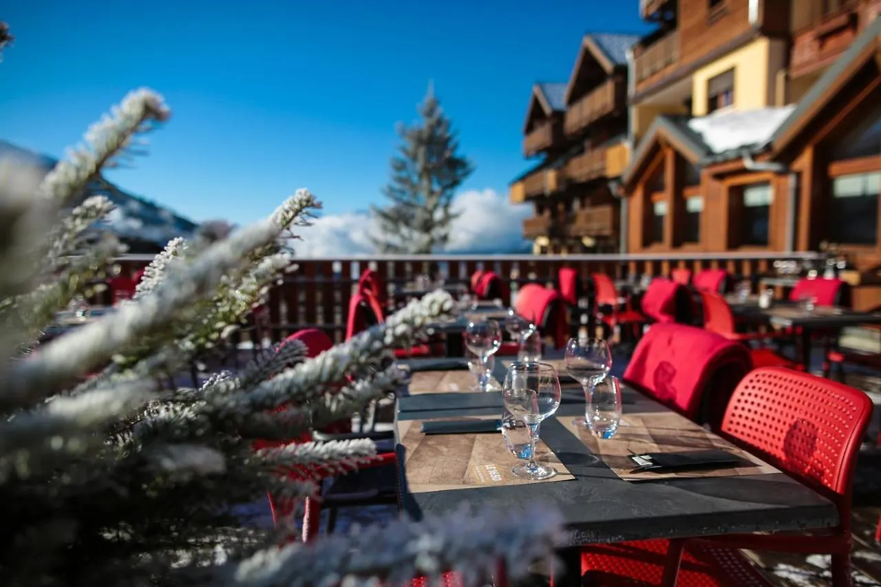 ***  Hotel Lac Bleu 1650 Saint-François-Longchamp France