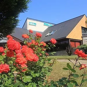 *** Hotel Logis Les Dineux Village France